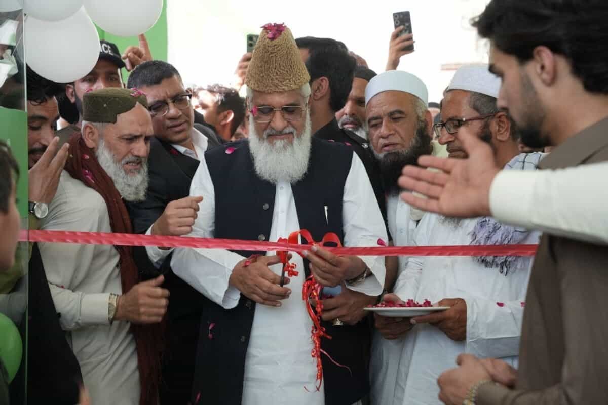 پشاور میں زیوینک سولر انرجی کا فلیگ شپ اسٹور، جدید سولر توانائی کے حل فراہم کرنے کے لیے افتتاح.